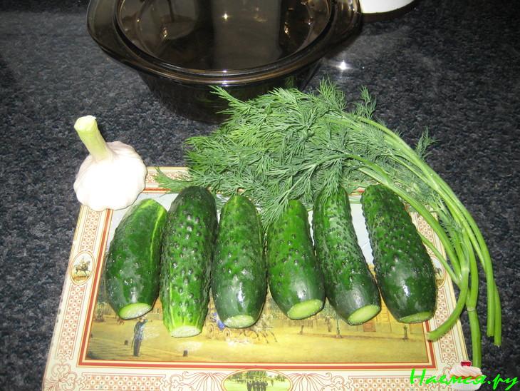 Малосольные огурчики с чесноком