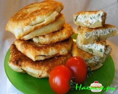 Творожные плацинды с зеленью