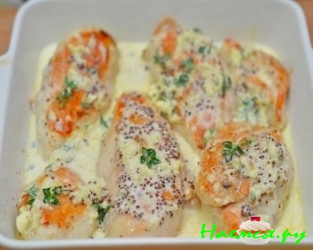 Куриное филе в нежнейшем сливочном соусе